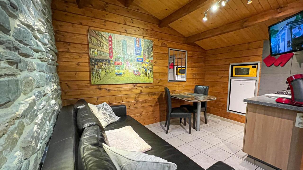 Au Chalet D'Isa Havelange Buitenkant foto
